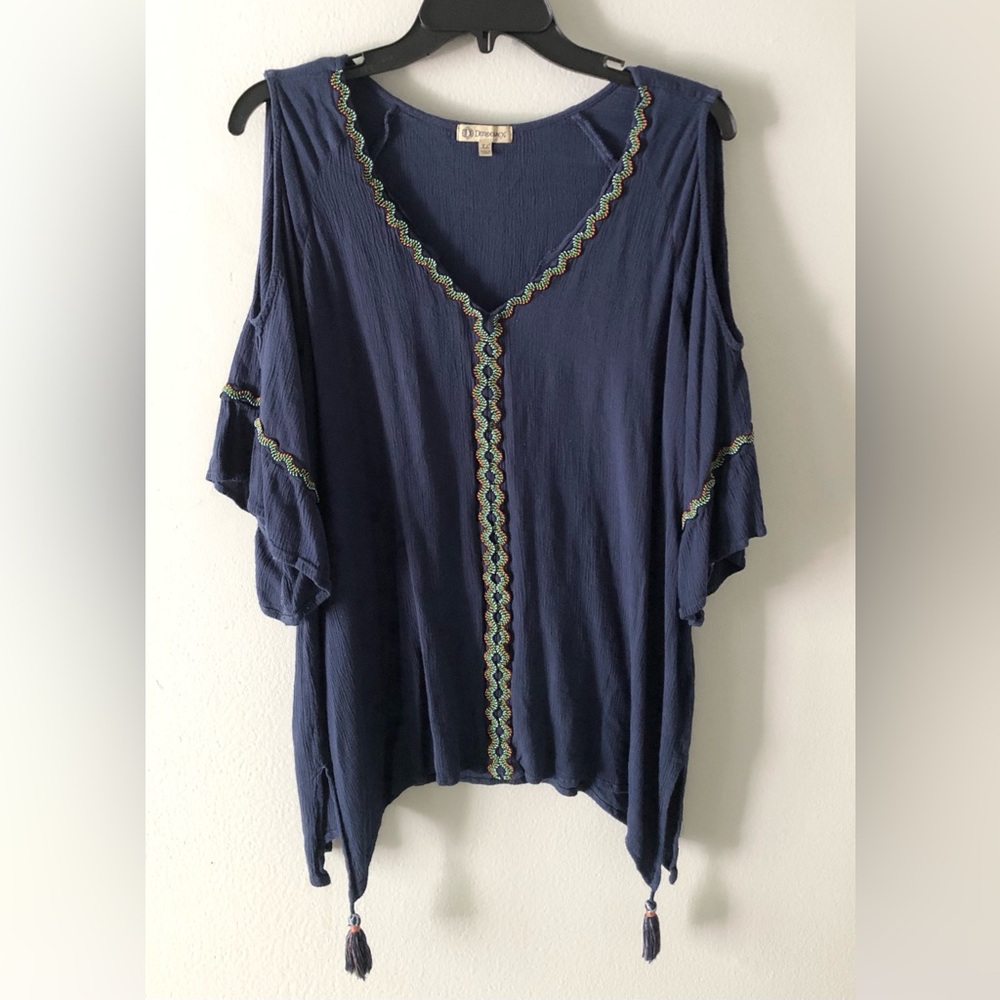 Democracy Navy Cold-Shoulder V-Neck Tunic Embroidered Rayon Boho Casual